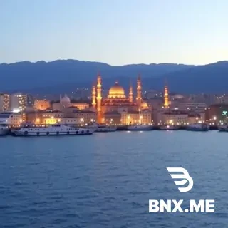 وليد لي صورة هرم ملون يشبه انستغرام